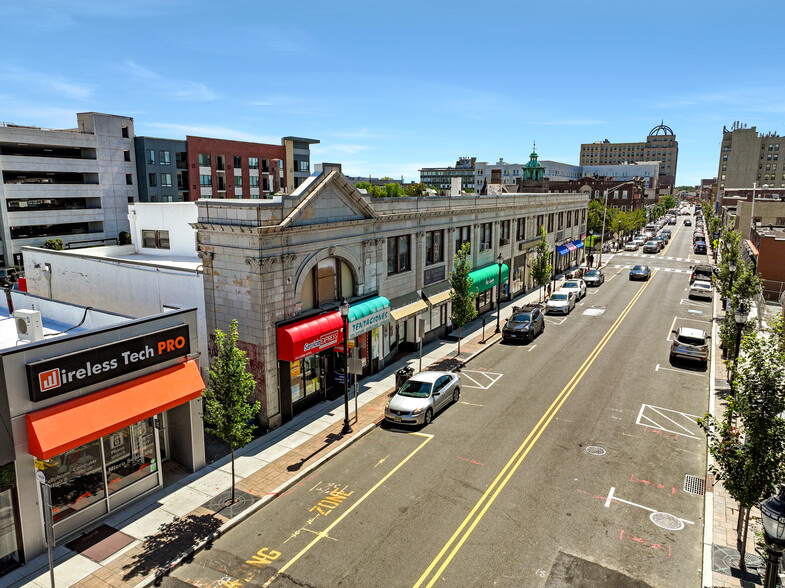 286-300 Main St, Hackensack, NJ for lease - Building Photo - Image 3 of 4