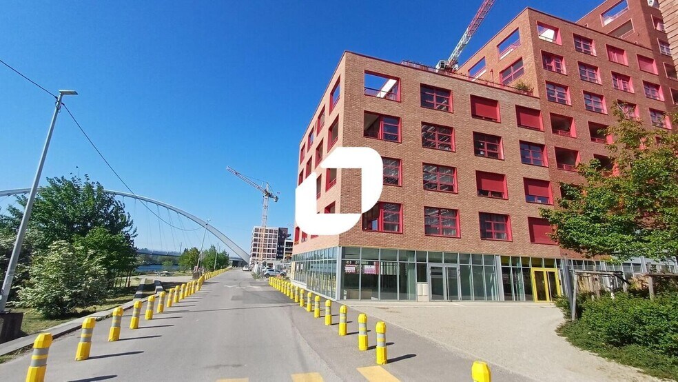 Route Du Petit Rhin, Strasbourg for lease - Building Photo - Image 2 of 17