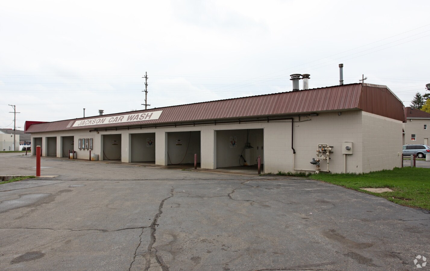 1320 Clinton Rd, Jackson, MI 49202