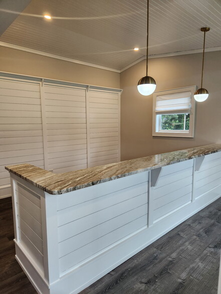 314 W 4th North St, Summerville, SC for sale - Building Photo - Image 2 of 50