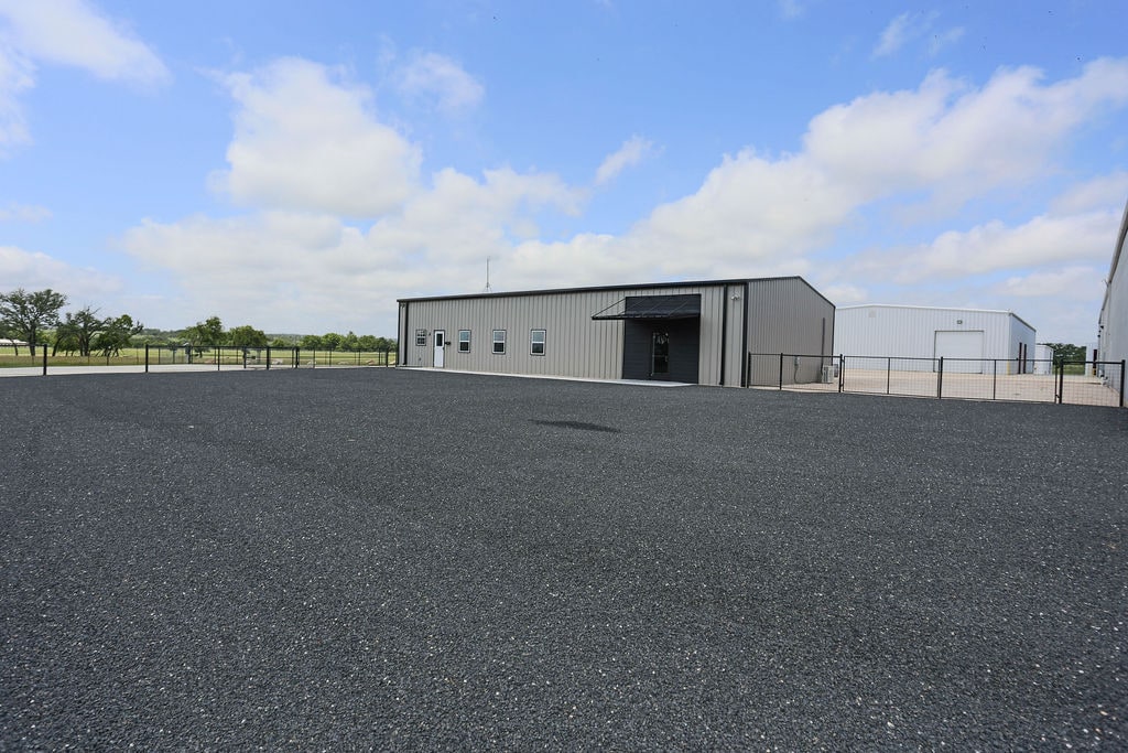 343 Miracle Mile, Stonewall, TX for lease Building Photo- Image 1 of 6