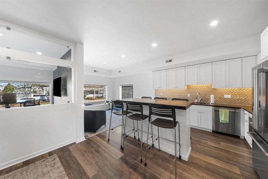 260-274 21st St, Avalon, NJ for sale - Interior Photo - Image 3 of 10