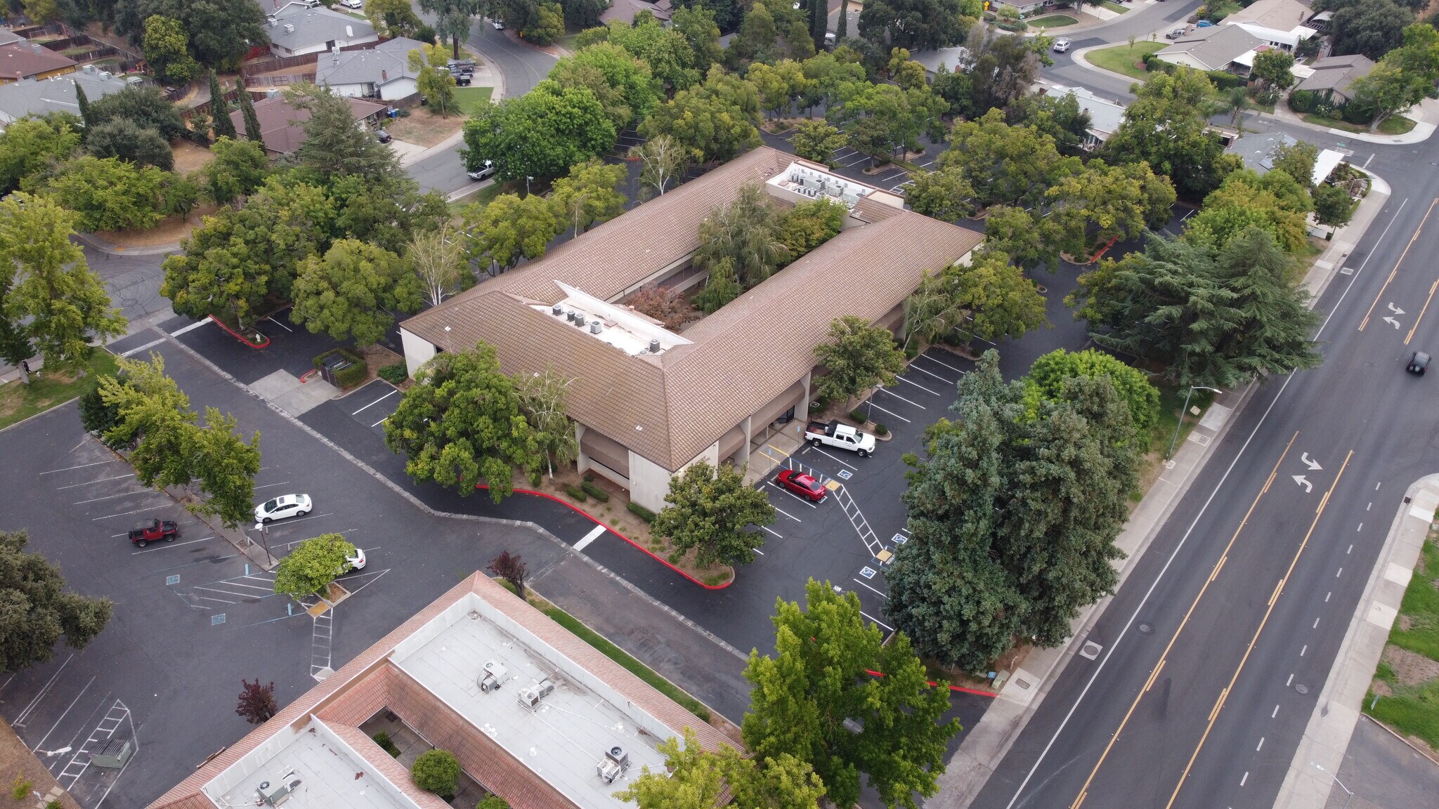 9727 Elk Grove Florin Rd, Elk Grove, CA 95624 Office for Lease