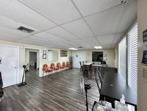 915 E Skagway Ave, Tampa, FL for lease Interior Photo- Image 2 of 5