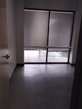 5637-5791 49th St N, Kenneth City, FL for lease Interior Photo- Image 2 of 12