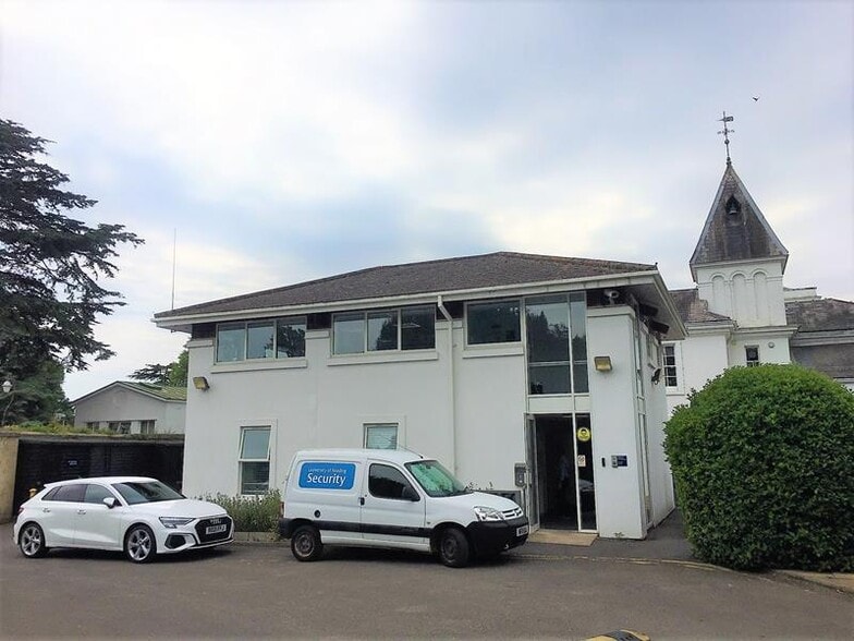 Marlow Rd, Henley On Thames for sale - Primary Photo - Image 1 of 1