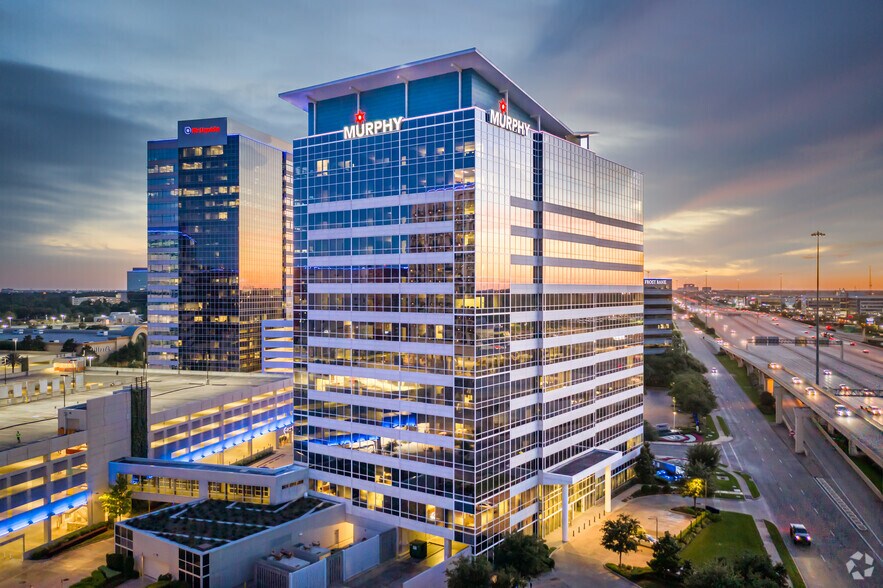 9805 Katy Fwy, Houston, TX for sale - Primary Photo - Image 1 of 1