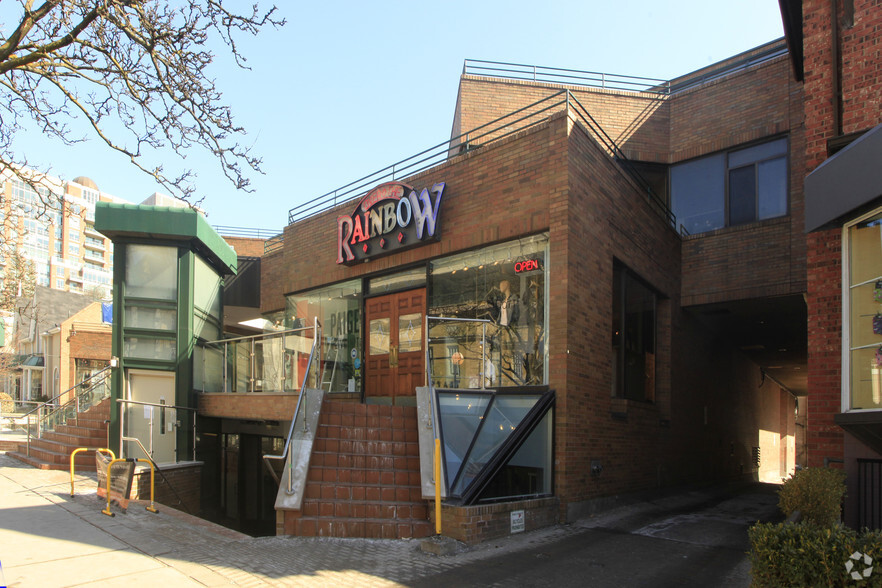 101 Yorkville Ave, Toronto, ON for lease - Building Photo - Image 1 of 7