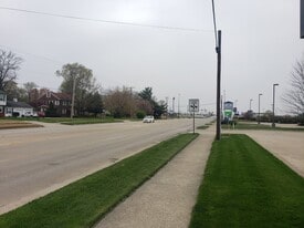 805-809 N. Keller Dr., Effingham, IL - Day Care Center