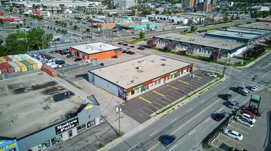 6101-6107 Centre St SW, Calgary, AB for lease Interior Photo- Image 2 of 23