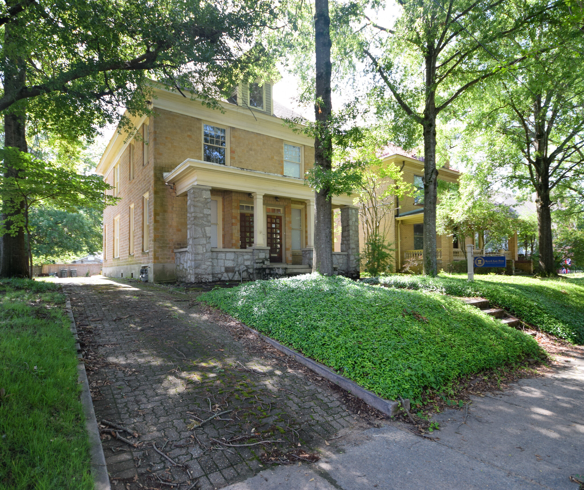 2011-2013 S Broadway St, Little Rock, AR for lease Building Photo- Image 1 of 8