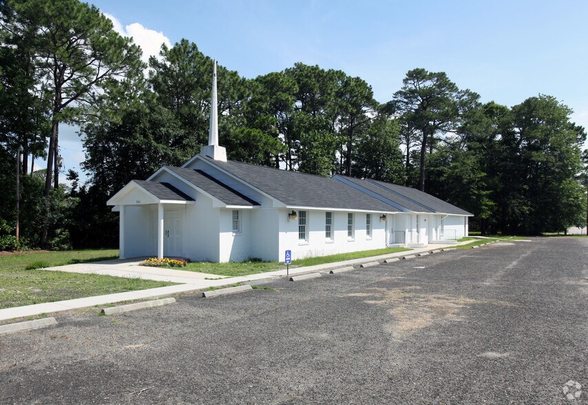 900 62nd Ave N, Myrtle Beach, SC 29572