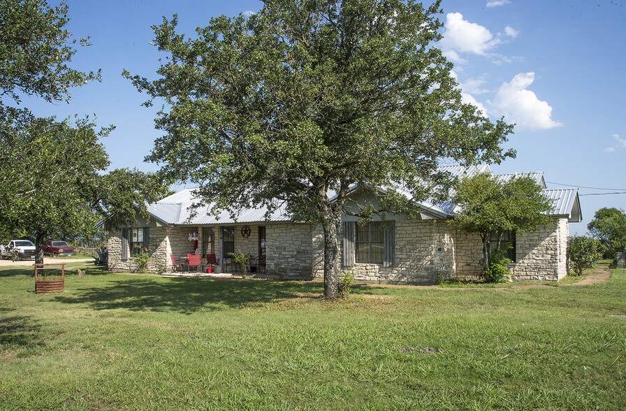 1400 W Fm 487, Jarrell, TX 76537