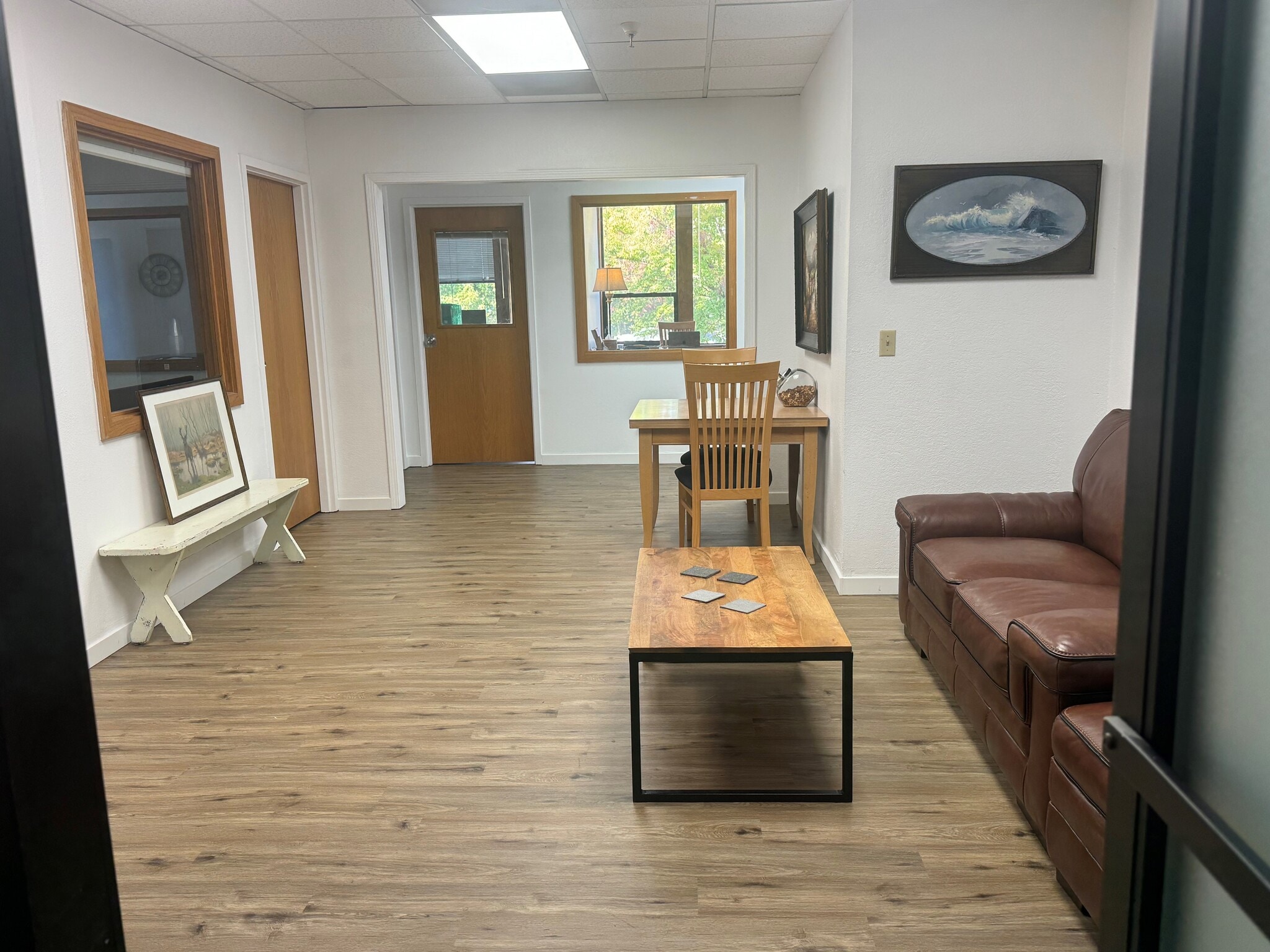 52 Mission Cir, Santa Rosa, CA for lease Interior Photo- Image 1 of 4