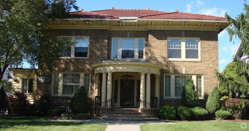 1624 Genesee St, Utica, NY for sale - Building Photo - Image 1 of 1