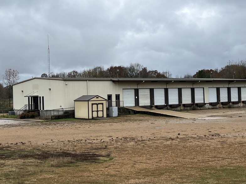 104 Country Mdws, Grenada, MS for sale - Building Photo - Image 1 of 5