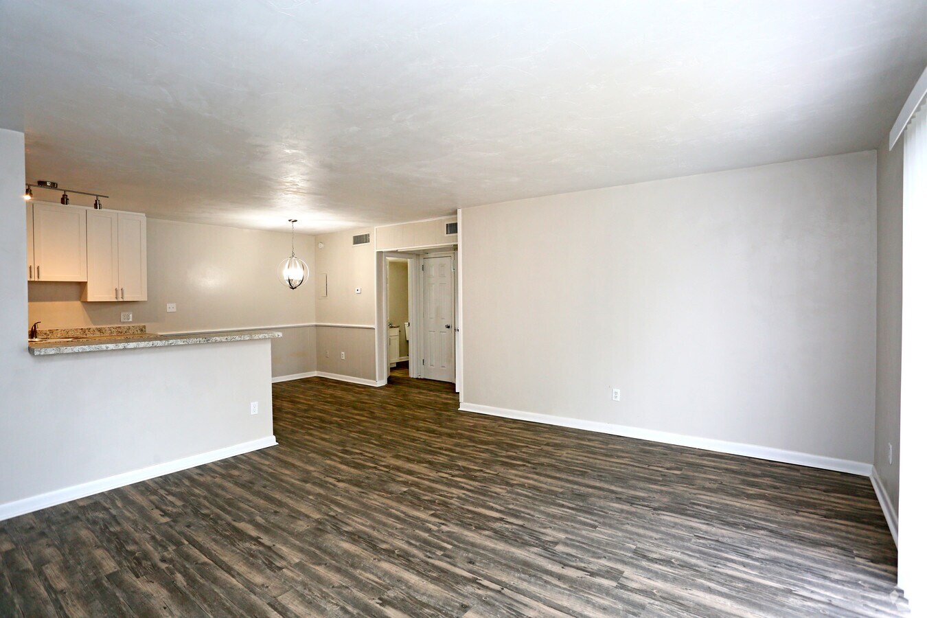 2125 Jackson Bluff Rd, Tallahassee, FL 32304