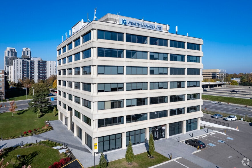 295 The West Mall, Toronto, ON for lease - Building Photo - Image 1 of 10