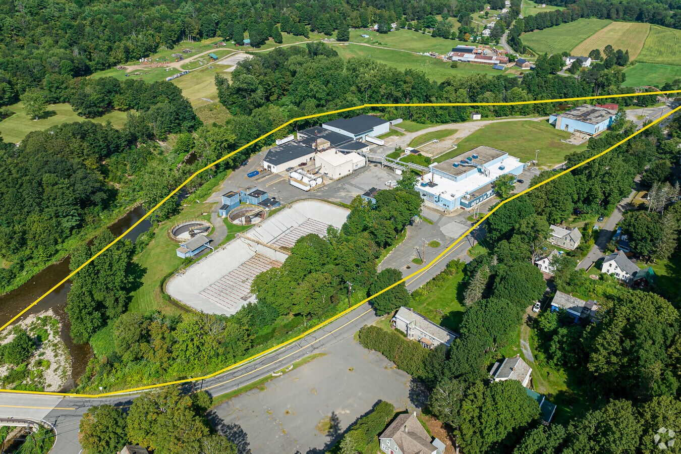 247 Main Rd, Colrain, MA 01340