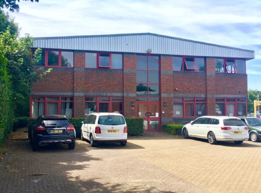 33-39 Chartergate, Northampton for sale Primary Photo- Image 1 of 1