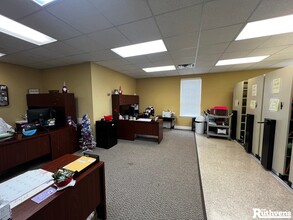 3308 Cleveland Heights Blvd, Lakeland, FL for lease Interior Photo- Image 1 of 18