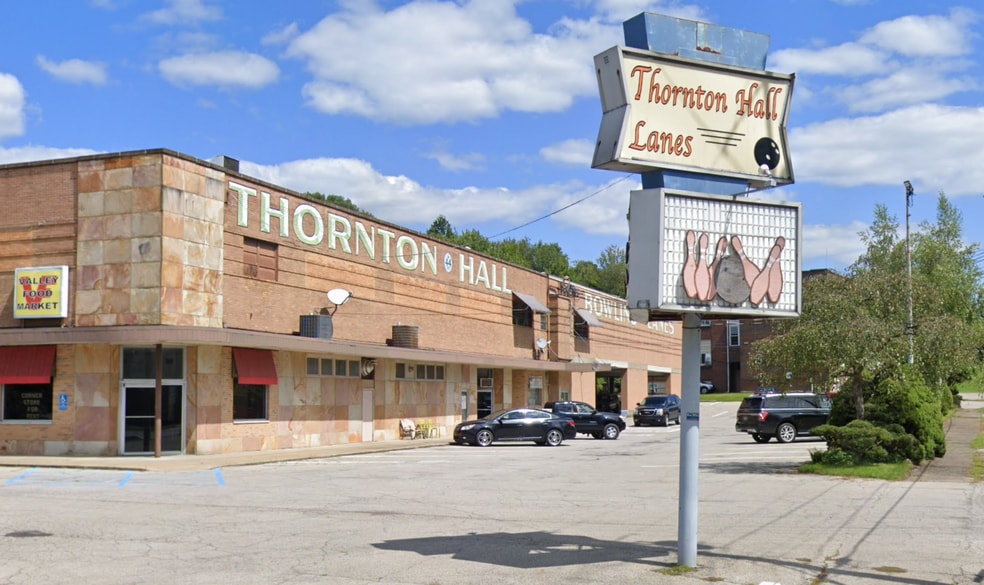 1216 Hall Ave, Sharon, PA for sale - Building Photo - Image 1 of 13