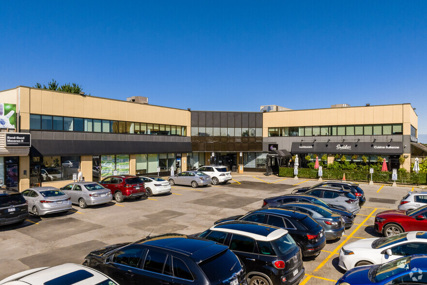 2000-2016 Boul René-Laennec, Laval, QC for lease - Building Photo - Image 3 of 6