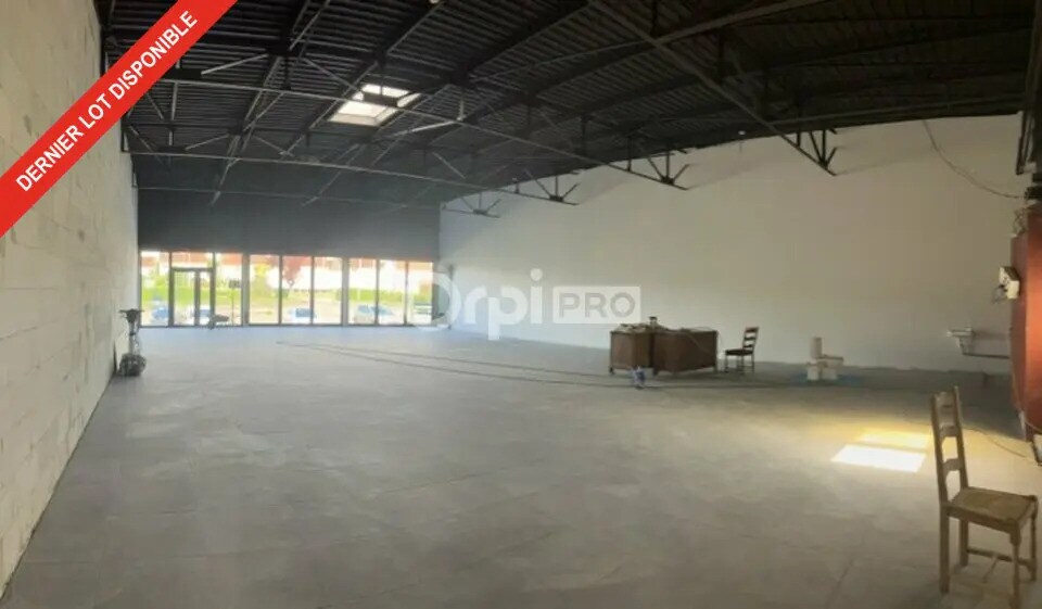 Retail in Marsannay-la-Côte for lease Building Photo- Image 1 of 4