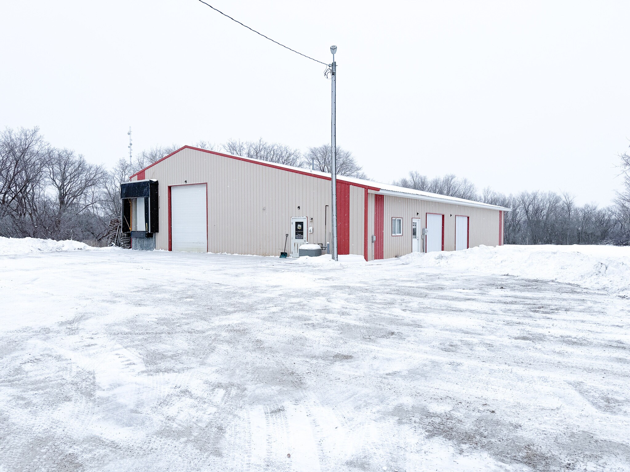 1104 Water Plant Rd, Fergus Falls, MN for sale Building Photo- Image 1 of 1