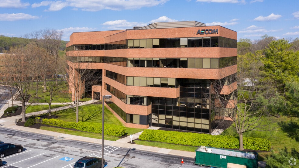 4 N Park Dr, Hunt Valley, MD for lease - Building Photo - Image 3 of 36