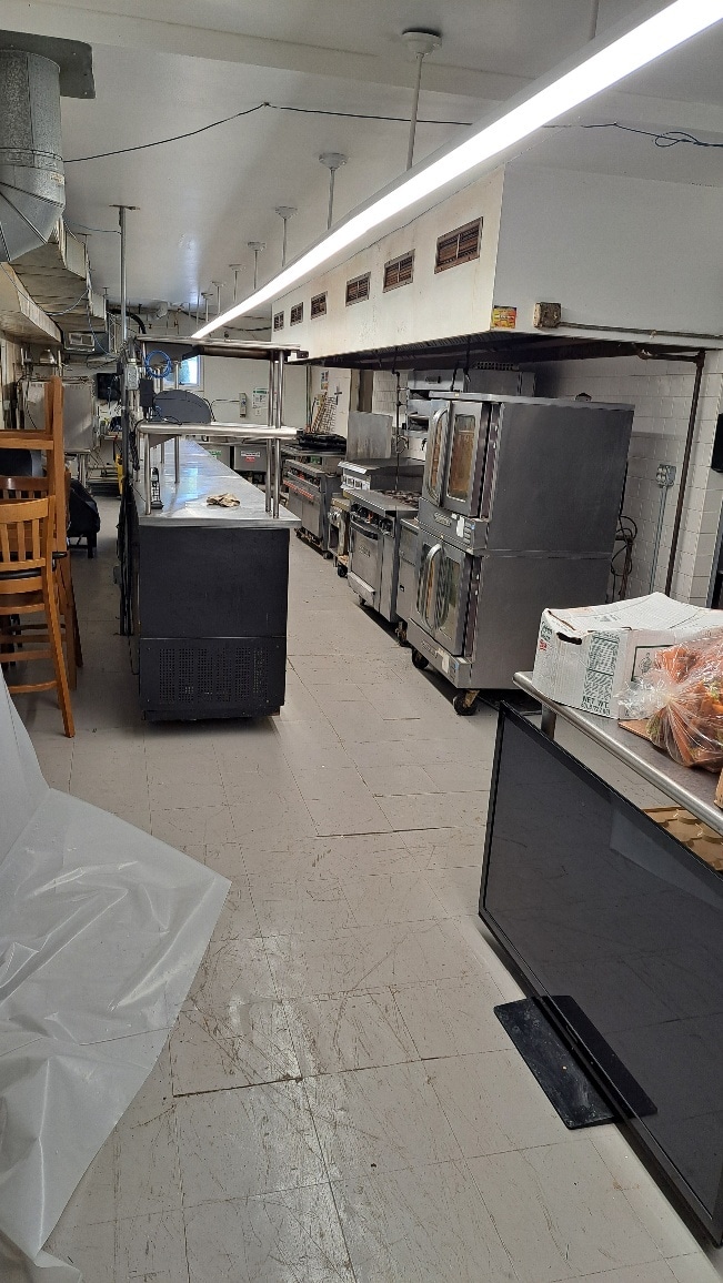 11131 Pulaski Hwy, White Marsh, MD for lease Interior Photo- Image 1 of 16