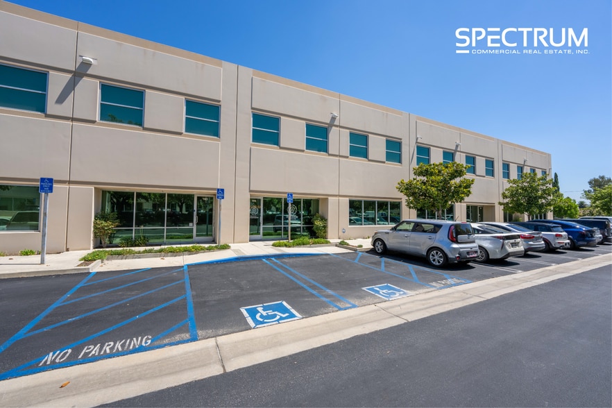 15823 W Monte St, Sylmar, CA for lease - Building Photo - Image 1 of 5