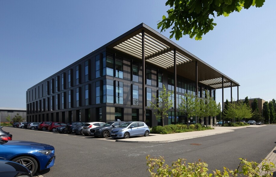 60 Jubilee Ave, Milton for lease - Building Photo - Image 1 of 5