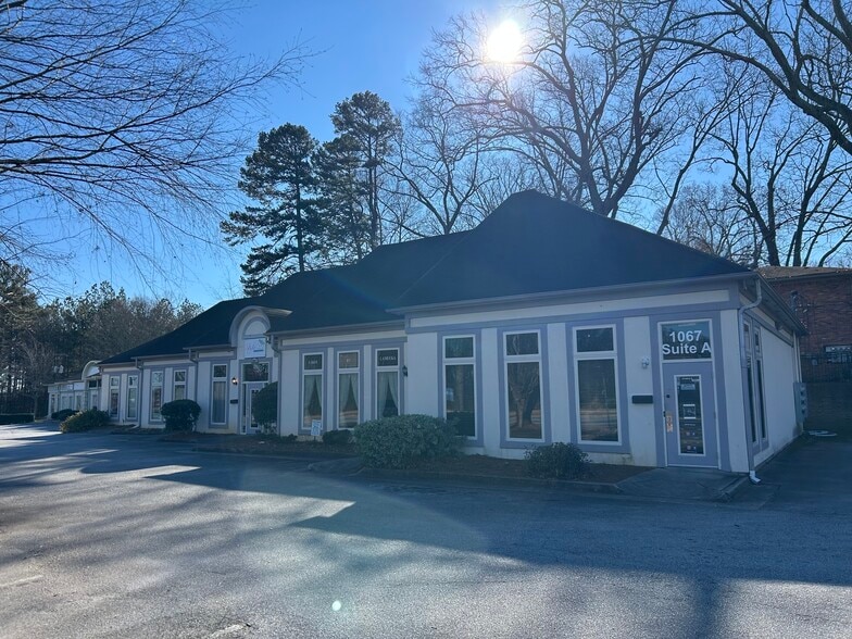 1067 Forest Pky, Forest Park, GA for sale - Building Photo - Image 1 of 7