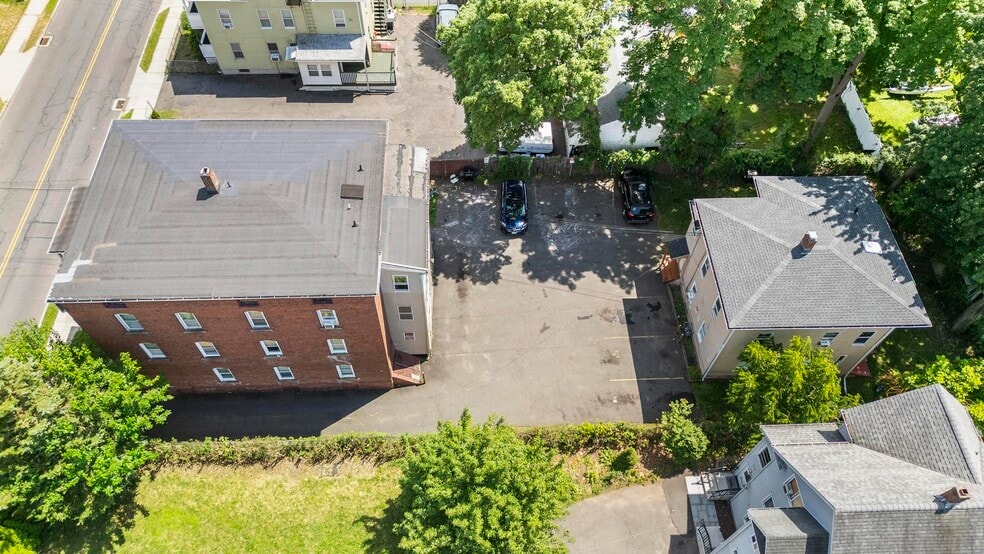 240-242 Washington St, New Britain, CT for sale - Building Photo - Image 3 of 31