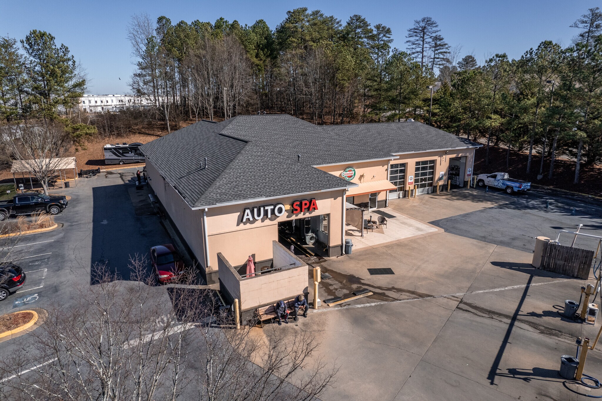 5015 Lanier Islands Pky, Buford, GA for sale Primary Photo- Image 1 of 1