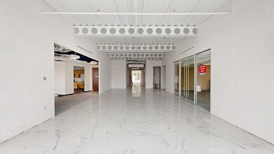 2700 SE S St, Bentonville, AR for lease Matterport 3D Scan- Image 1 of 5