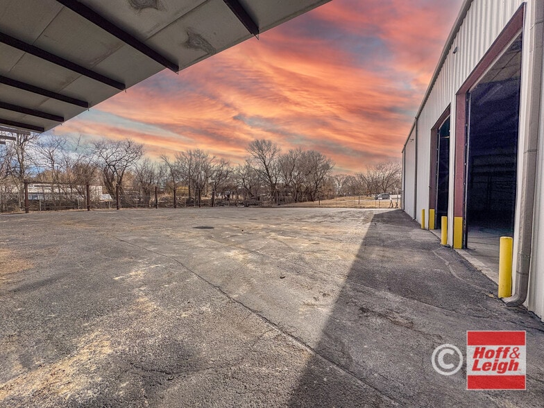 2110 Naegele Rd, Colorado Springs, CO for sale - Building Photo - Image 3 of 7