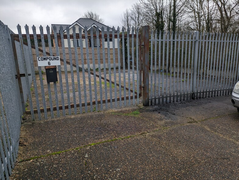 Compound 6, Station Road, Chilham, Canterbury for sale - Building Photo - Image 1 of 1