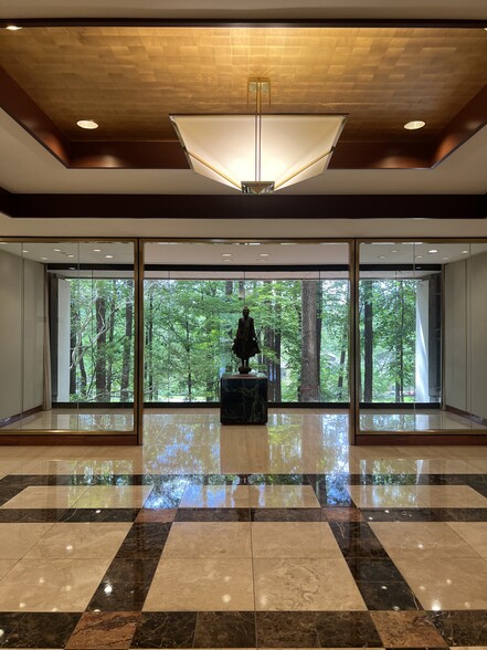 10 Inverness Center Pky, Birmingham, AL for lease - Interior Photo - Image 3 of 7