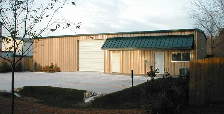 1906 Sparrow Rd, Chesapeake, VA for sale - Building Photo - Image 1 of 1