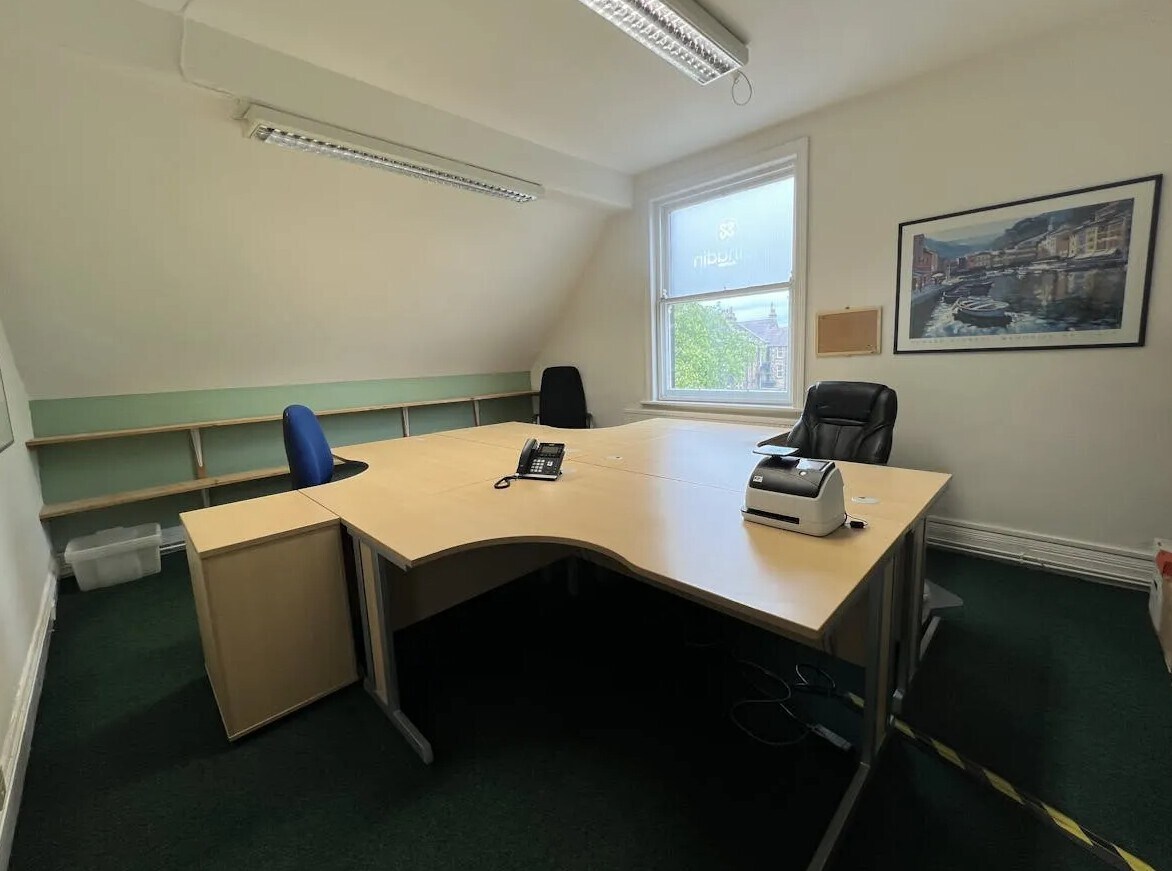 6-10 Victoria Ave, Harrogate for lease Interior Photo- Image 1 of 7