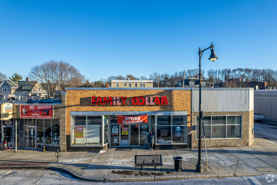 1904 Centre St, West Roxbury, MA for lease - Building Photo - Image 3 of 6