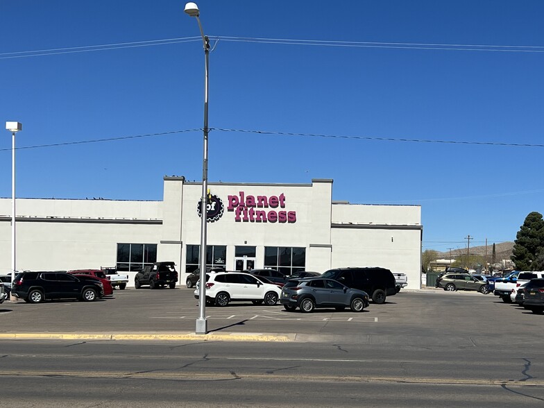 1807 10th St, Alamogordo, NM for lease - Building Photo - Image 3 of 3