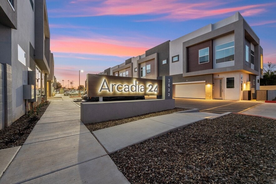 3109 N 39th St, Phoenix, AZ for sale - Building Photo - Image 2 of 11