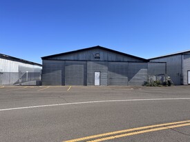 1975 Avenue H, White City OR - Warehouse