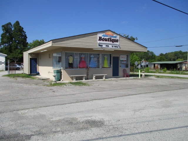 611 E Tri County Blvd, Oliver Springs, TN for sale Building Photo- Image 1 of 1