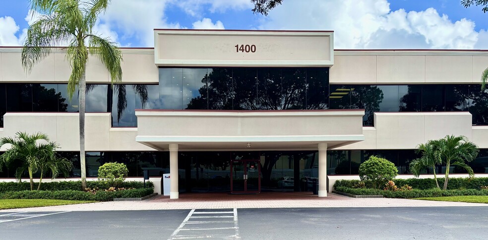 1400 Corporate Center Way, Wellington, FL for lease - Building Photo - Image 1 of 24