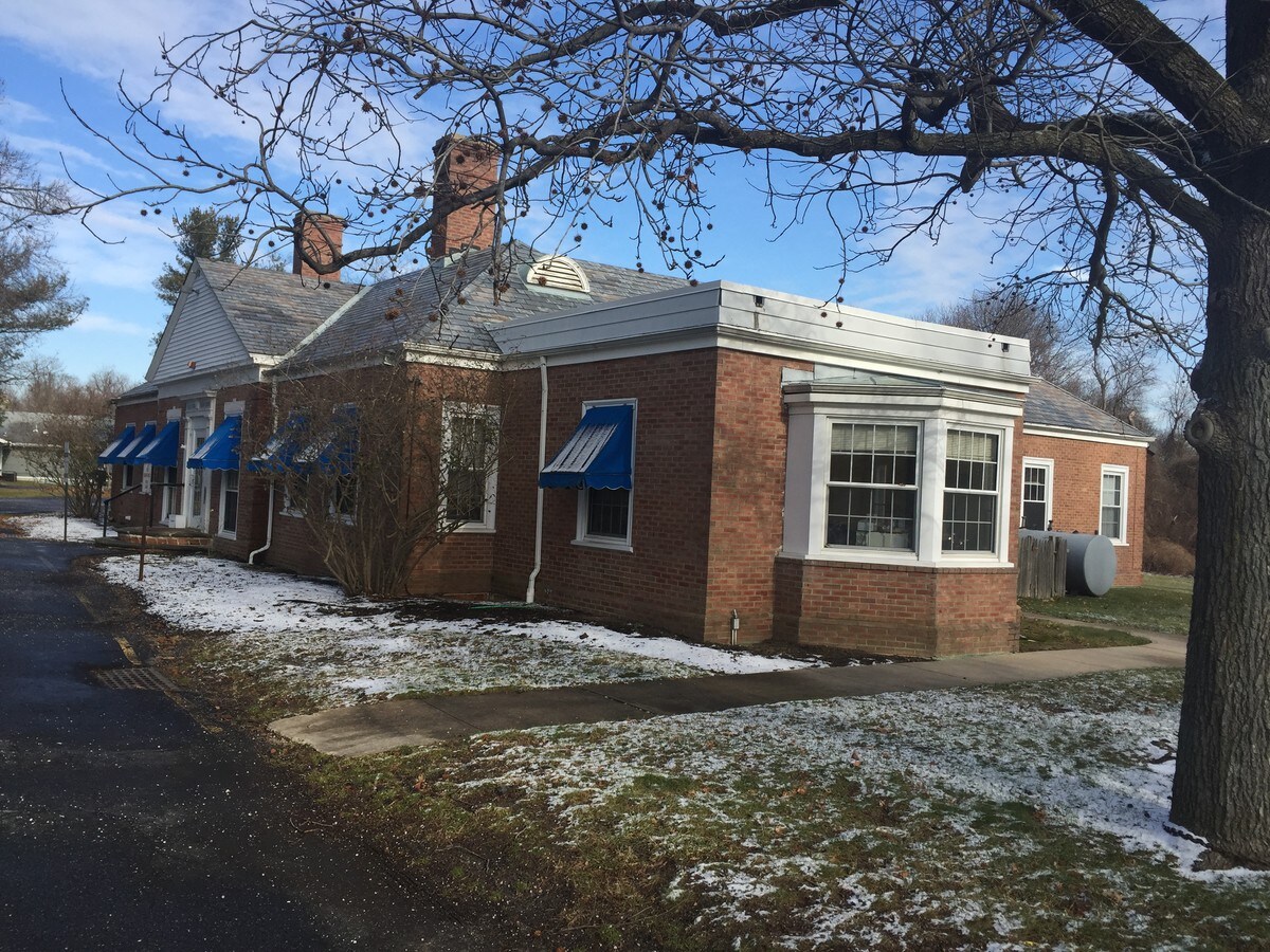 1100 Wayside Rd, Tinton Falls, NJ 07712