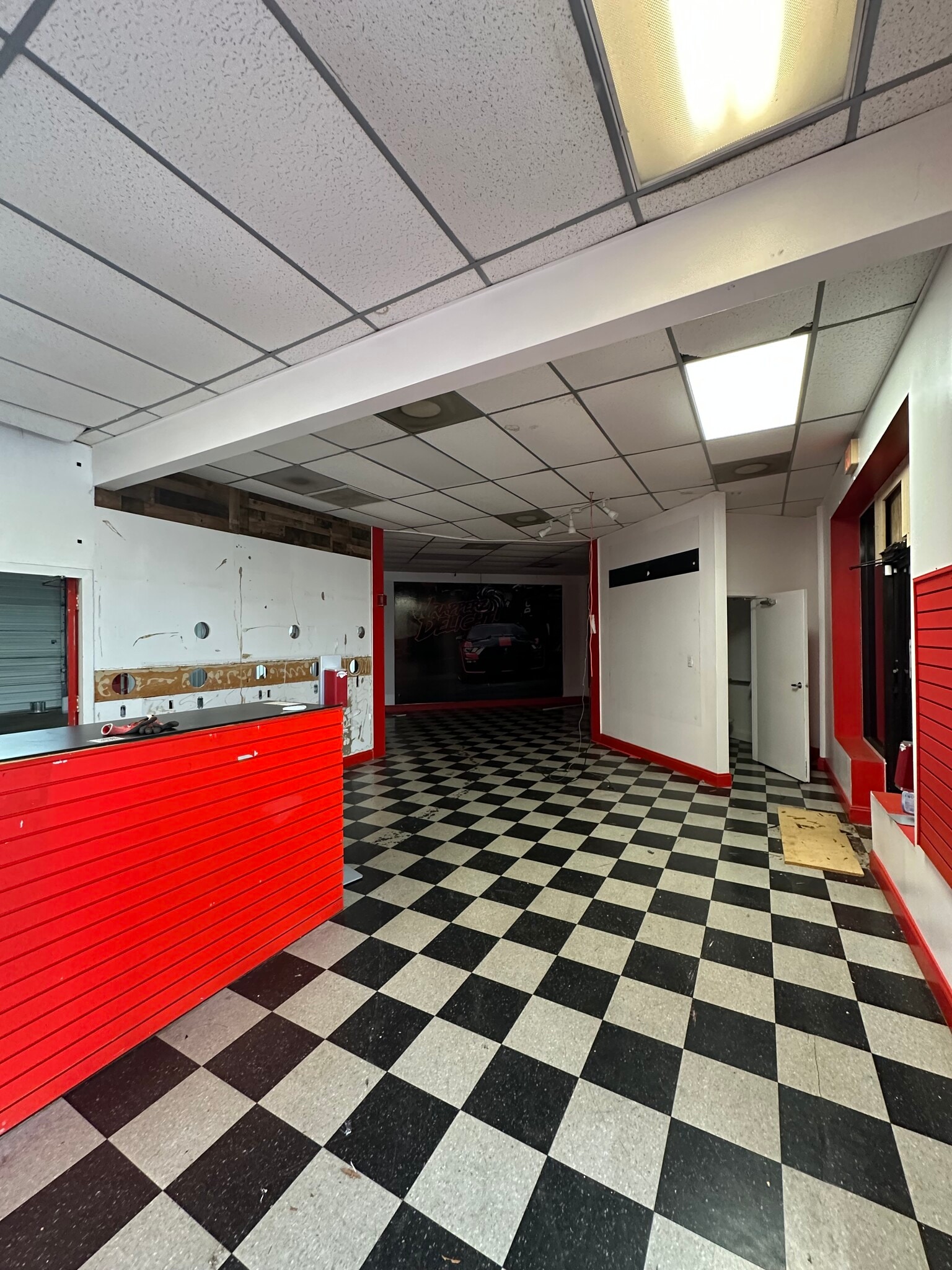 500 Thornton Rd, Lithia Springs, GA for lease Building Photo- Image 1 of 4